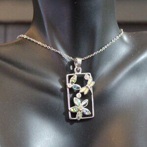 Abalone Mother of Pearl Shell Dragonfly Flower Pendant Necklace